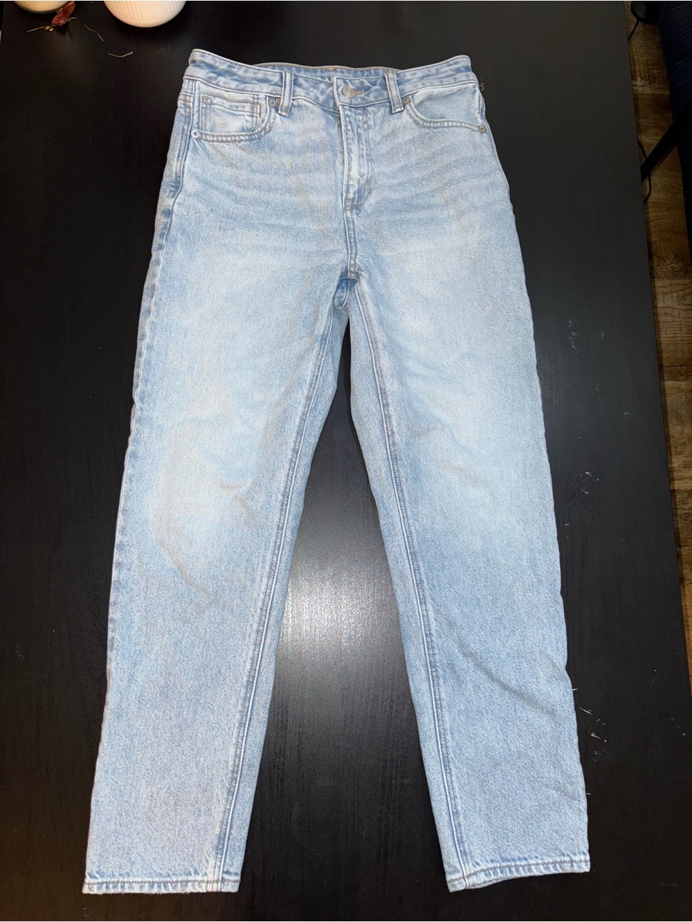 American Eagle Outfitters Light Wash Straight Leg Women’s Jeans